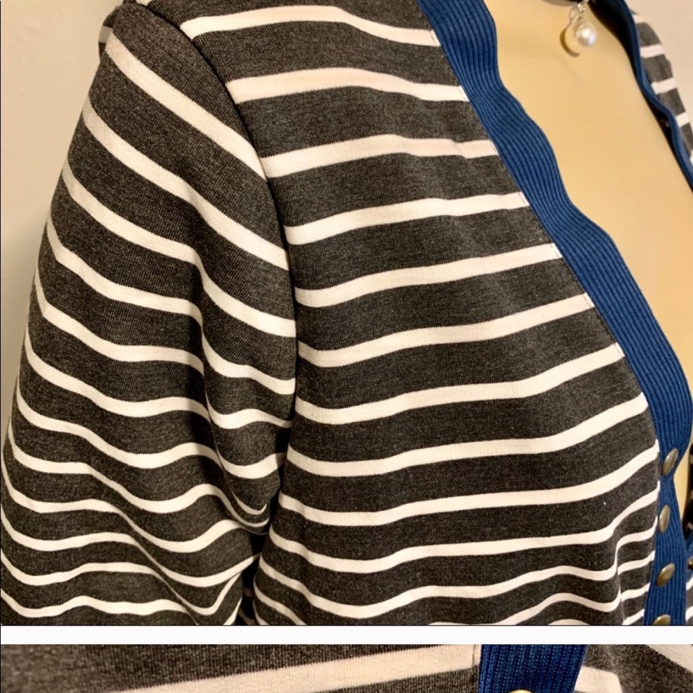 Striped Cardigan - Picture 5 of 6